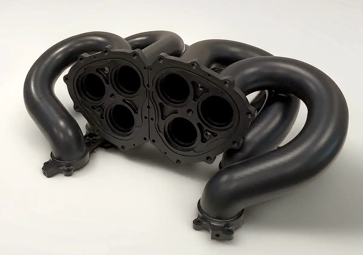 Versione finale con flange integrate e stampate in 3D in forma monolitica in Windform SP